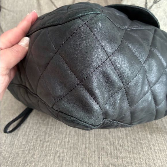 Michael Kors Black Quilted Satchel Handbag with Gold Logo Chain Strap - Picture 6 of 16